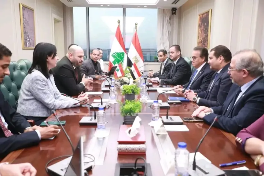 وزير الصحة ونظيره اللبناني يشهدان توقيع مذكرة تفاهم