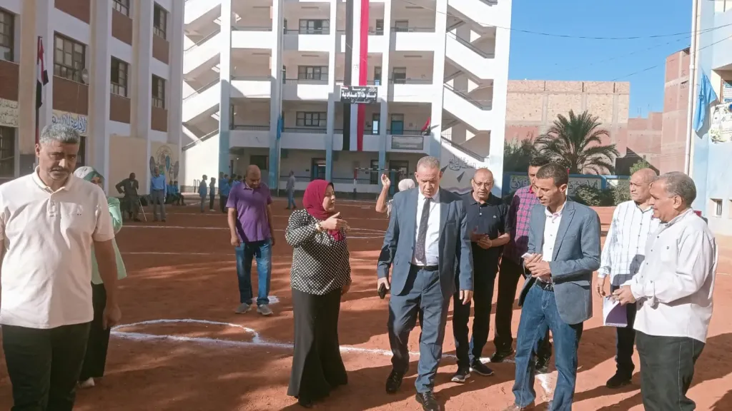 جانب من متابعة 