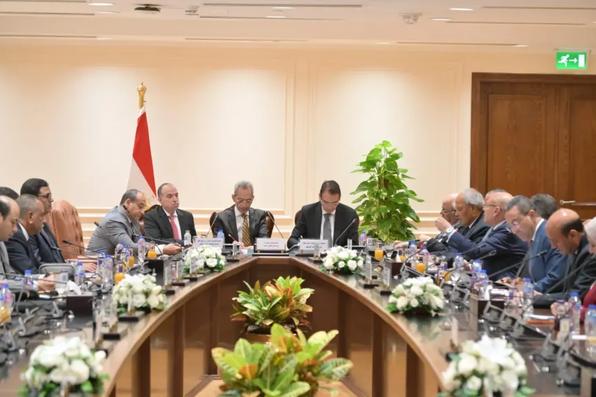 جانب من الاجتماع 
