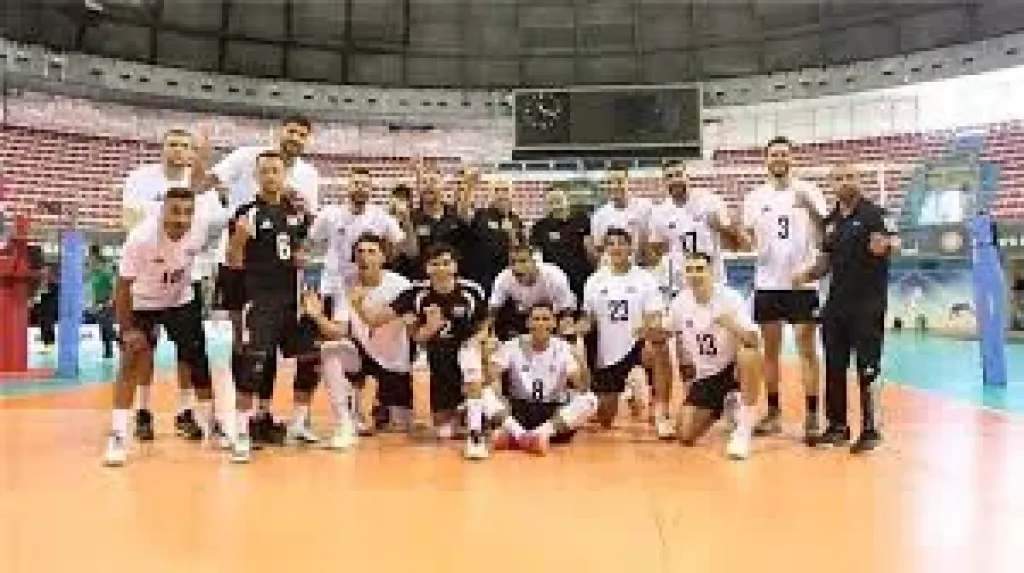 منتخب الكره الطائره