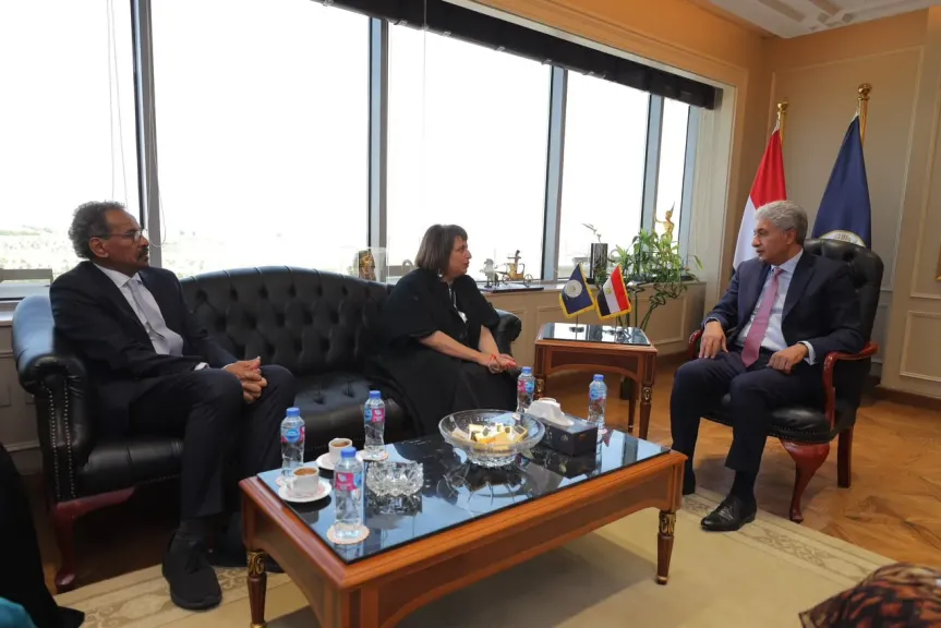 لقاء وزير الآثار مع رئيس هيئة الشارقة للمتاحف ورئيس جامعة الدراسات العالمية