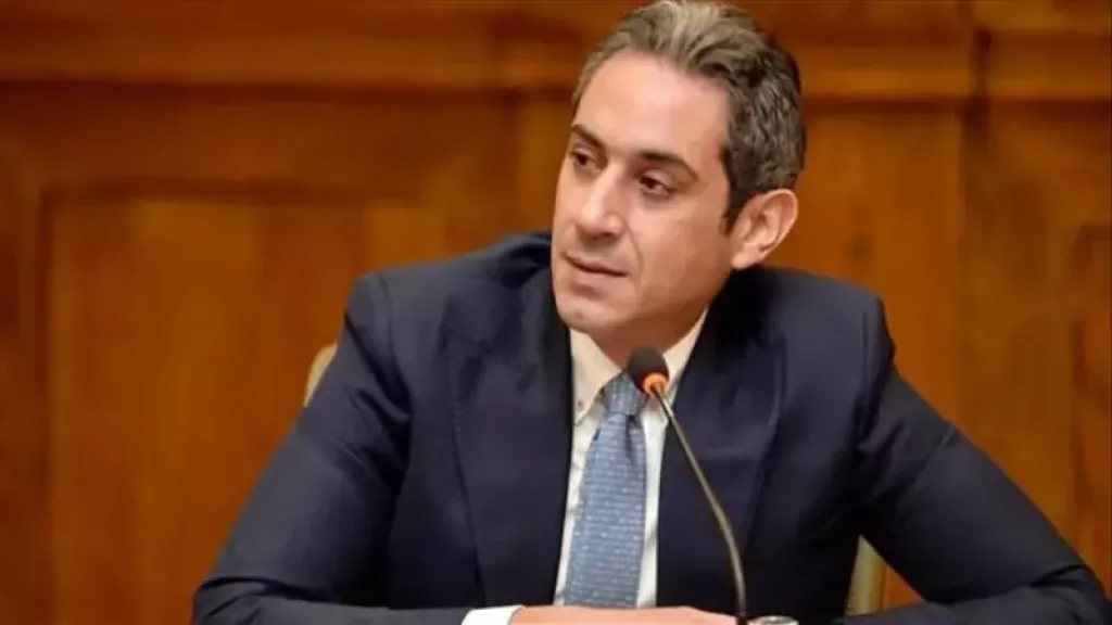 النائب ايمن حامد شريف وكيل لجنة الثقافة والإعلام