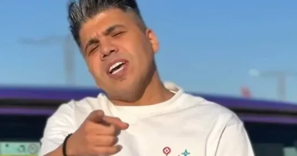 عمر كمال 
