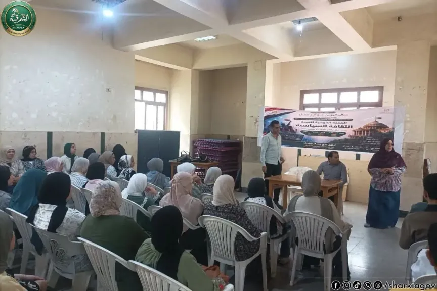 جانب من الندوة 