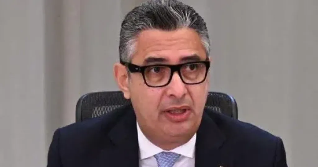 وزير التموين 