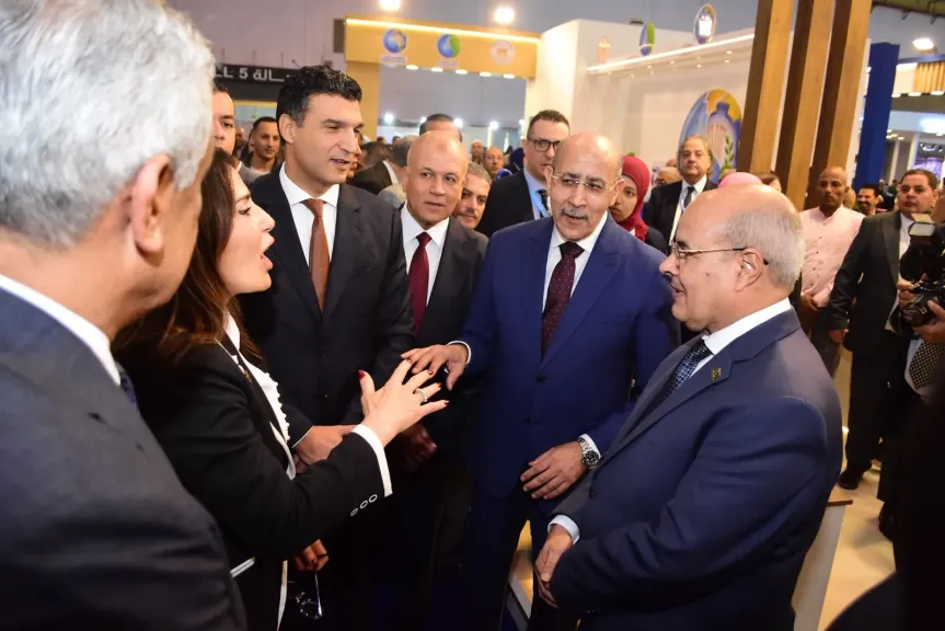 جانب من الجوله داخل المعرض 