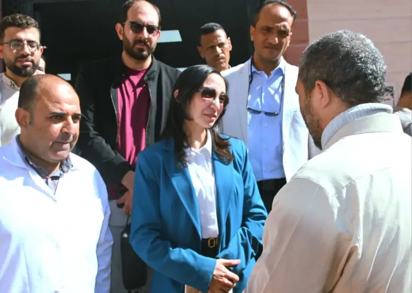 محافظ البحيرة 