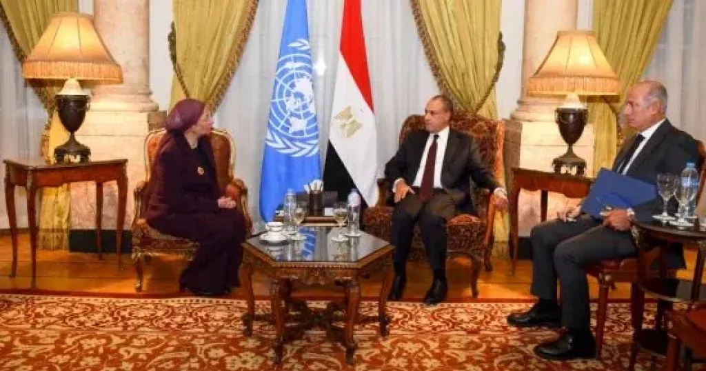 وزير الخارجية 