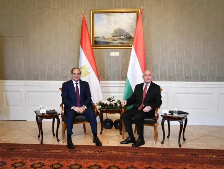 السيد الرئيس عبدالفتاح السيسي يلتقي نظيره المجري