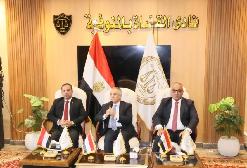 خلال اللقاء