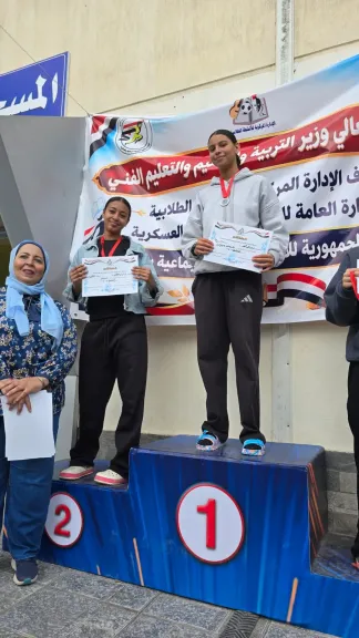 جانب من متابعة 