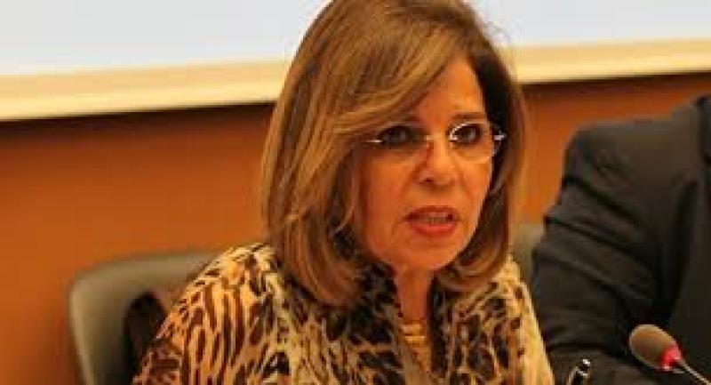 السفيرة مشيرة خطاب