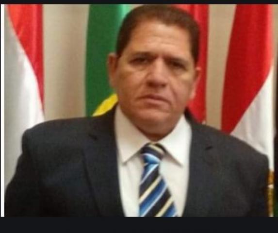 الكاتب الصحفى محمود شاكر
