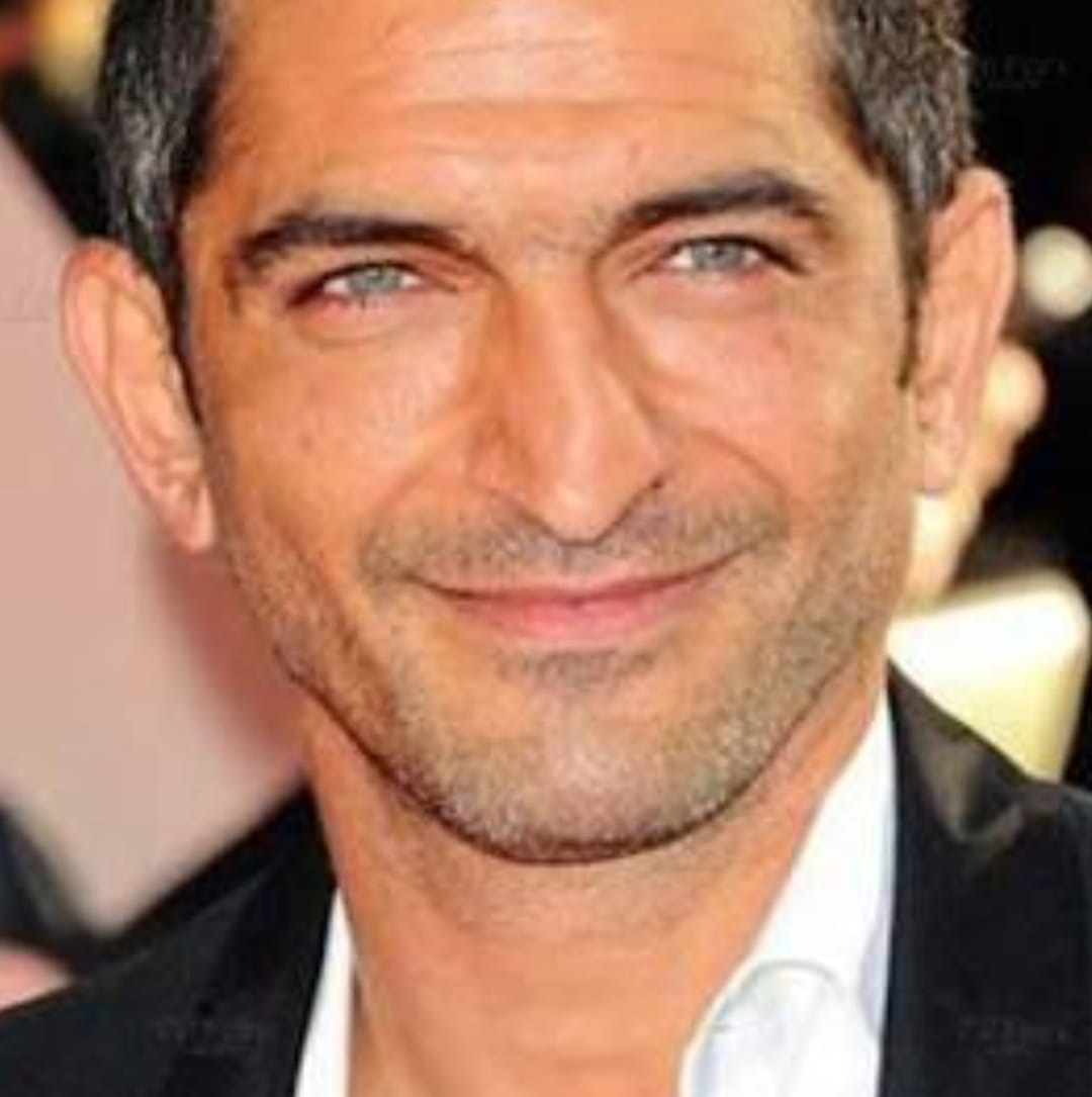عمرو واكد