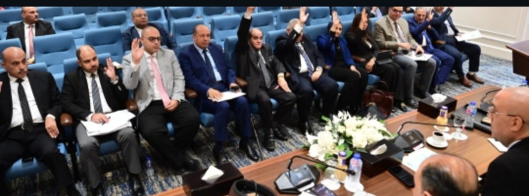 ٠٠